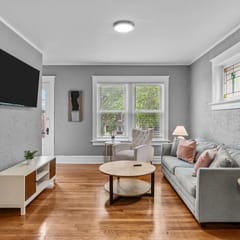 5033 Chippewa Street Unit A