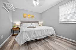 604 Clark Street Unit 7 - LT - Image 5