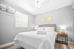 604 Clark Street Unit 7 - LT - Image 3