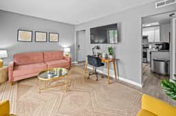 604 Clark Street Unit 11 - LT - Image 2