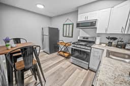 604 Clark Street Unit 11 - LT - Image 5