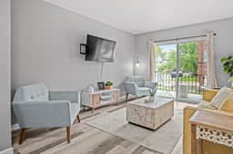 604 Clark Street Unit 12 - LT - Image 2