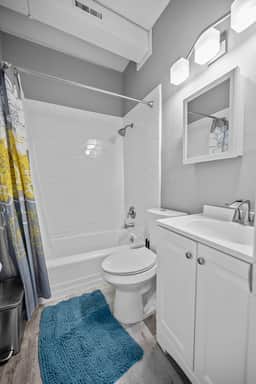 610 Clark Street Unit 1 - LT - Image 5