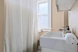 5403 Quincy Street Unit 2E - LT - Image 4