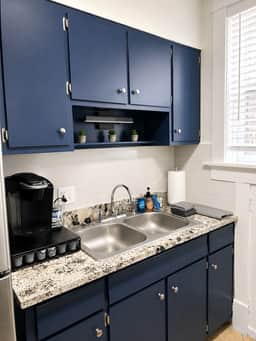 5038 Lindenwood Ave. Unit 2F - Image 5