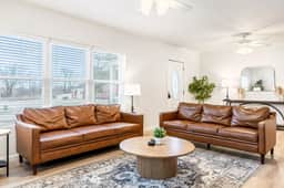 906 E Pitman Ave - Image 2