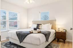 906 E Pitman Ave - Image 5