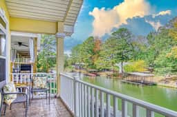 227 Long Beach - Image 3