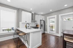 6121 W Park Ave - Image 2
