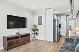 125 N Main, Unit 201 - Image 3
