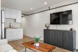 125 N Main, Unit 301 - Image 3