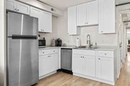 125 N Main, Unit 301 - Image 4