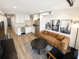 125 N Main,Unit 302 - Image 3