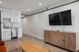 125 N Main, Unit 303 - Image 3