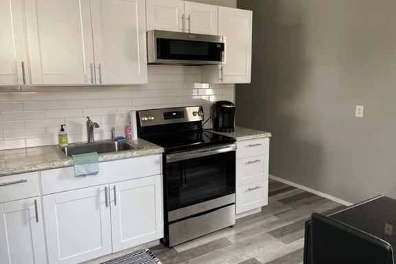 610 Clark Street Unit 3 - LT - Image 1