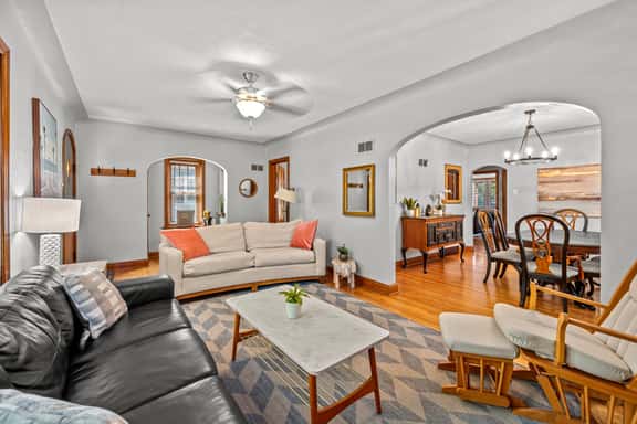5431 Pernod Avenue - Image 1