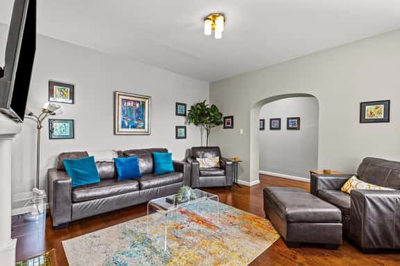 4130 Connecticut - Image 1
