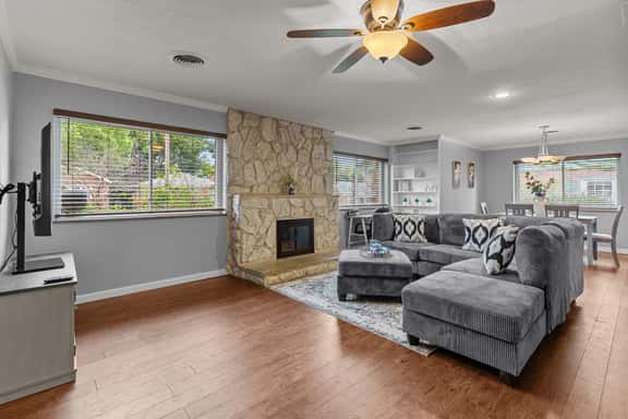 5639 Bancroft - Image 1
