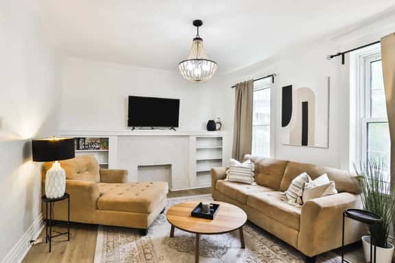 4920 Tyrolean - Image 1