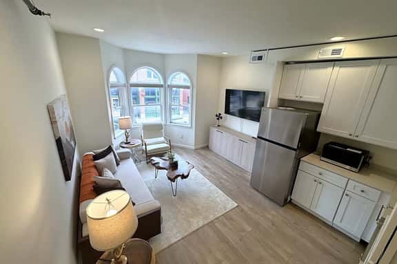 125 N Main, Unit 205 - Image 1