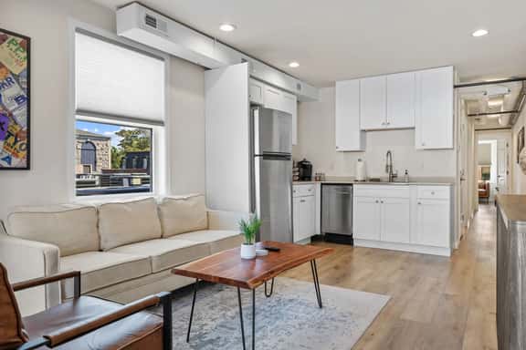 125 N Main, Unit 301 - Image 1