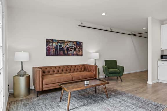 125 N Main, Unit 210 - Image 1