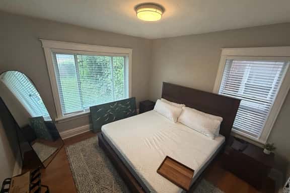 4207 Swan 1E | The Grove - Image 1