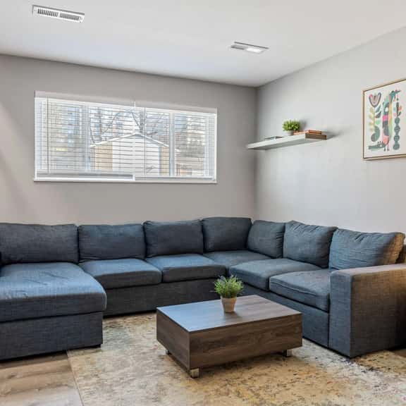 405 San Juan Dr - Image 1