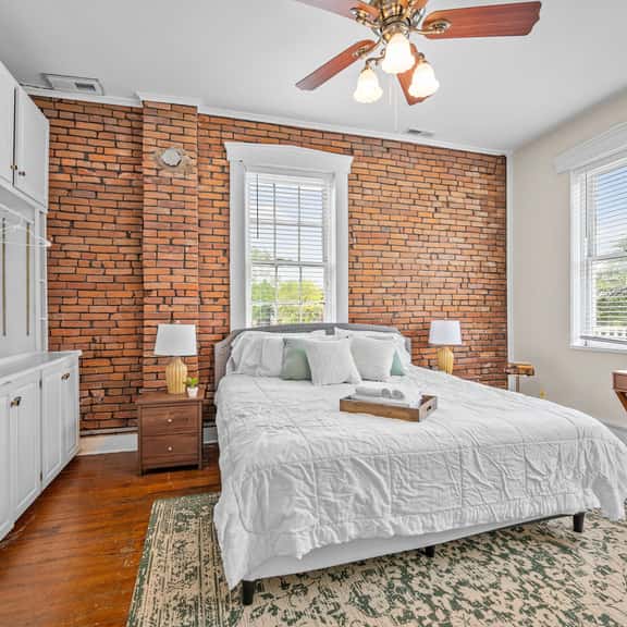 413 S Main Street Unit 1 - MT - Image 1