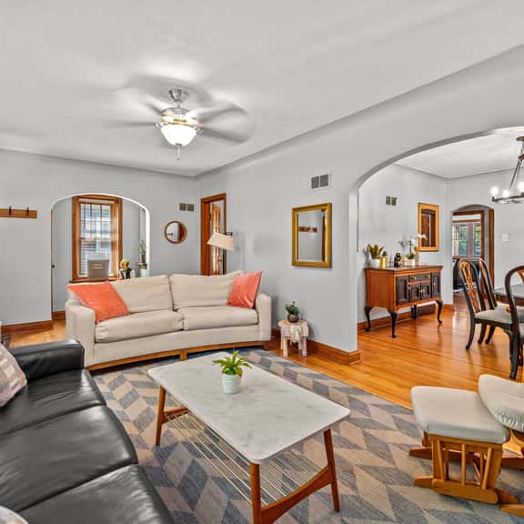 5431 Pernod Avenue - Image 1