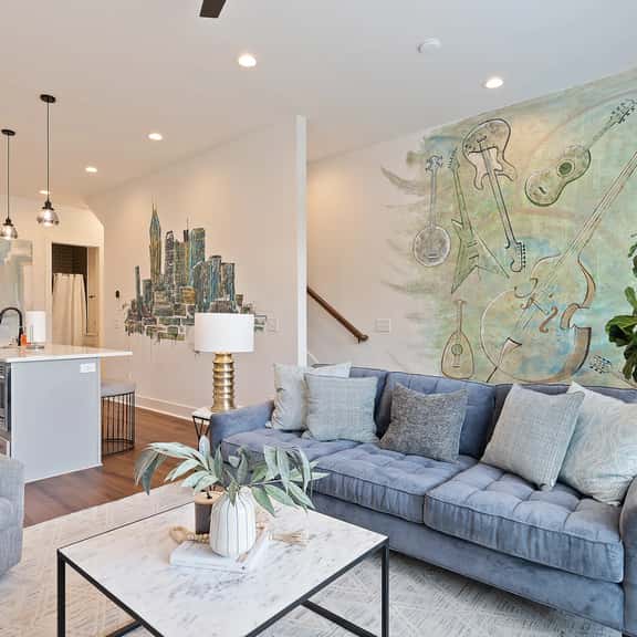2403 Jefferson #F - Image 1