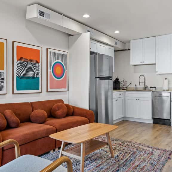 125 N Main, Unit 303 - Image 1