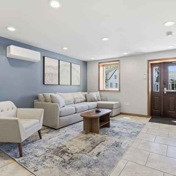 513 Jordan Ave - Image 1