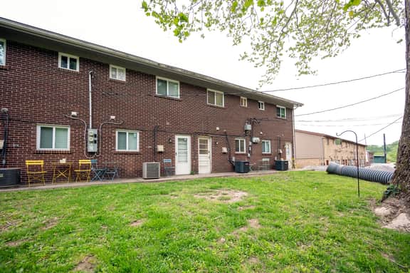 411 San Juan Dr - Image 5