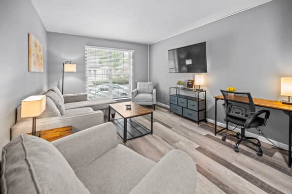 604 Clark Street Unit 7 - LT - Image 2