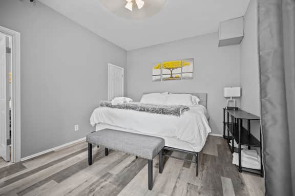 610 Clark Street Unit 1 - LT - Image 2