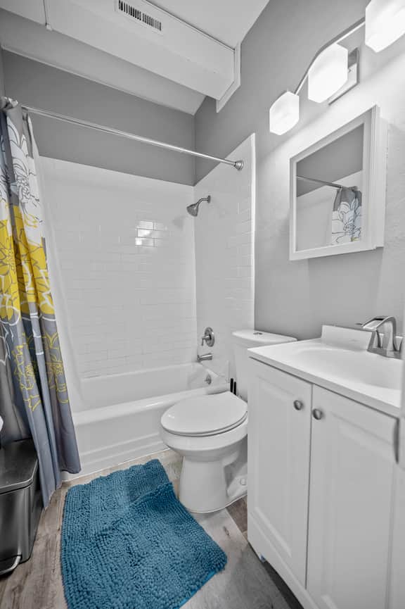 610 Clark Street Unit 1 - LT - Image 5