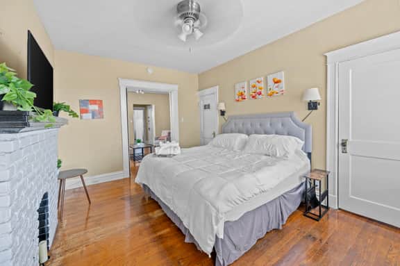 4938 Itaska Unit A - Image 3