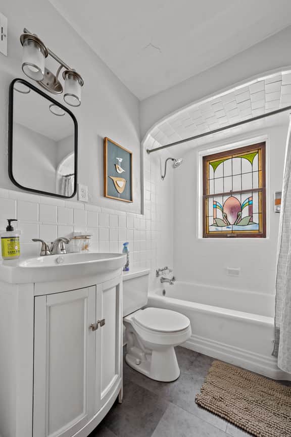 4936 Winona Ave Unit 1E - Image 5