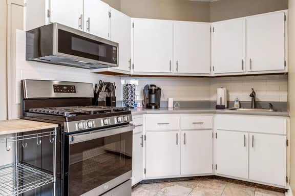 5403 Quincy Street Unit 2E - LT - Image 2