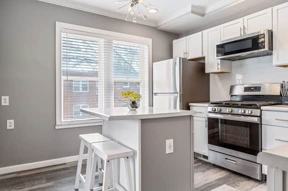 5403 Quincy Street 2W - Image 3