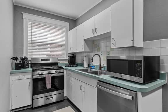 5033 Chippewa Street Unit A - Image 3