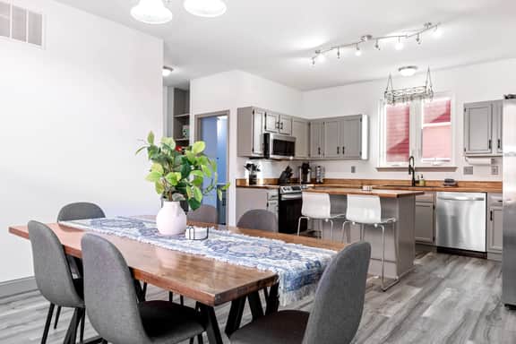 2618 Armand Place - Image 3