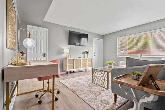 604 Clark Street Unit 10 - MT - Image 3
