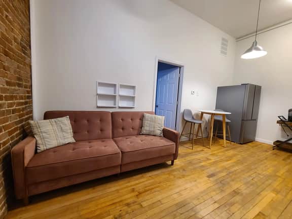 213 N Main Street Unit B - MT - Image 4