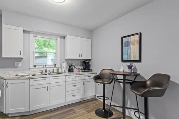 1107 S. Main - Image 4