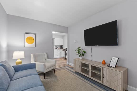 1107 S. Main - Image 2