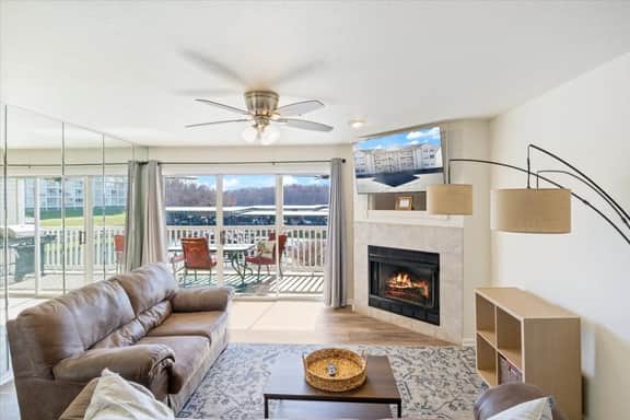 4800 Eagleview Dr Unit 216 - Image 2