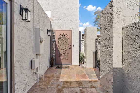 2120 N Squire Ave - Image 5