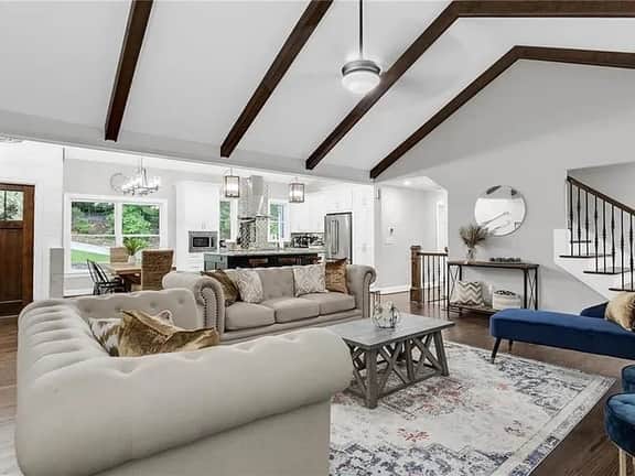 6513 Bermuda Lane - Image 2